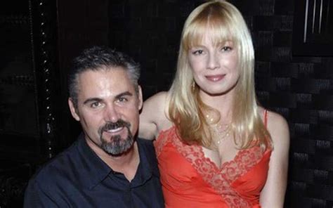 Actress Traci Lords Married Jeff Gruenewald; Living。